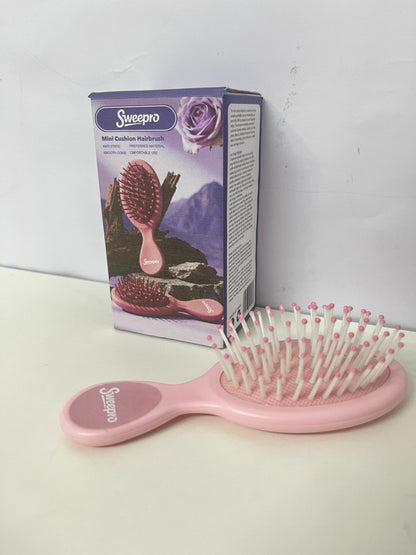 【Sweepro Mini Cushion Hairbrush】—— Gentle Detangling & Styling On-the-Go