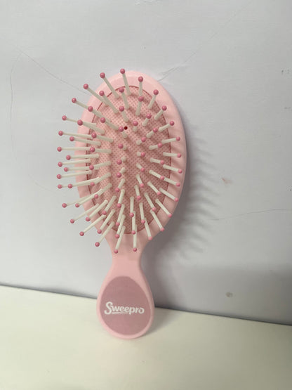 【Sweepro Mini Cushion Hairbrush】—— Gentle Detangling & Styling On-the-Go