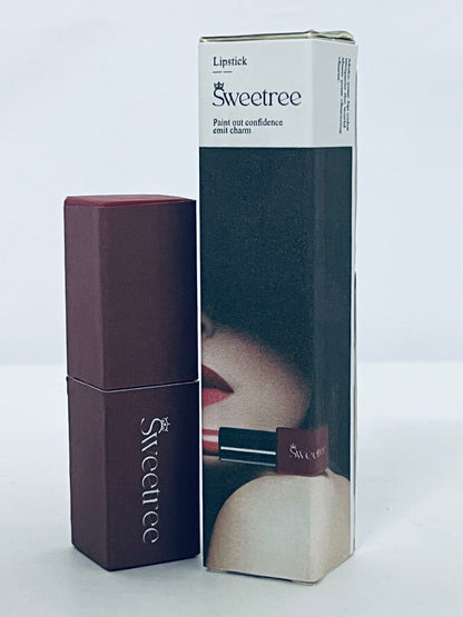 Sweetree Intense Care Lipstick - a hypoallergenic, gluten free, caring formula, with active and moisturizing ingredients. 