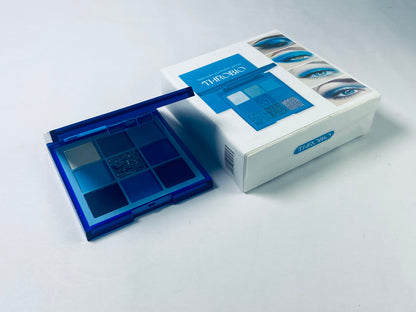 THROBIO 9-pan blue eyeshadow palette