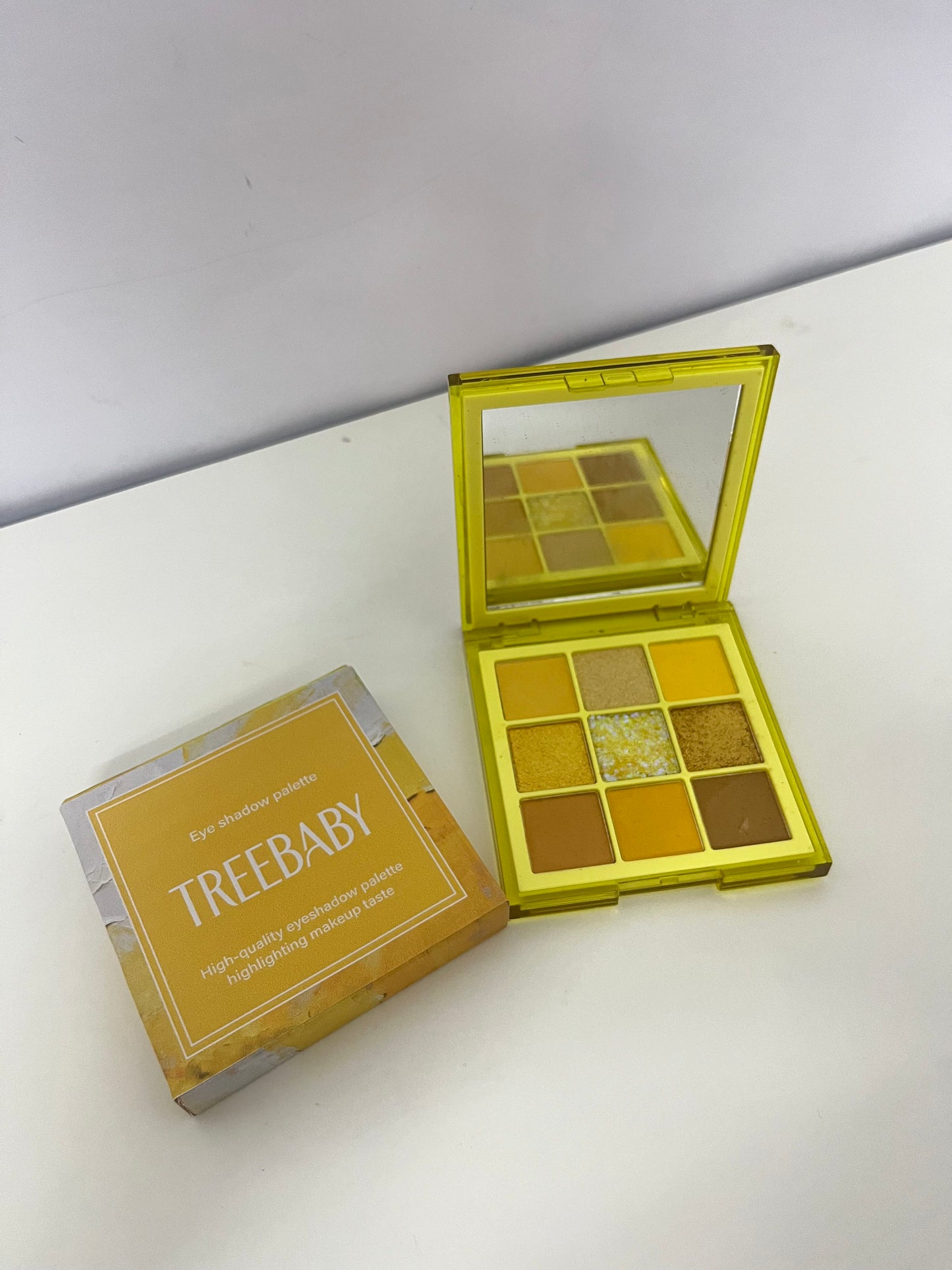TREEBABY Gilded Warm Yellow 9-Color Eyeshadow Palette Versatile Item for Atmosphere Eye Makeup