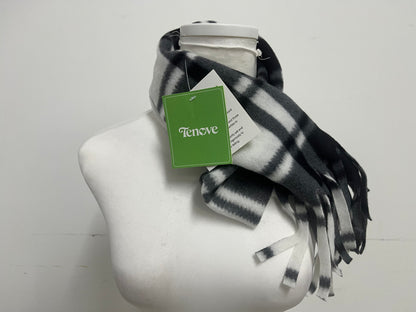 Tenove Black & White Plaid Fringe Scarf A Vintage & Warm Essential for Autumn/Winter Styling