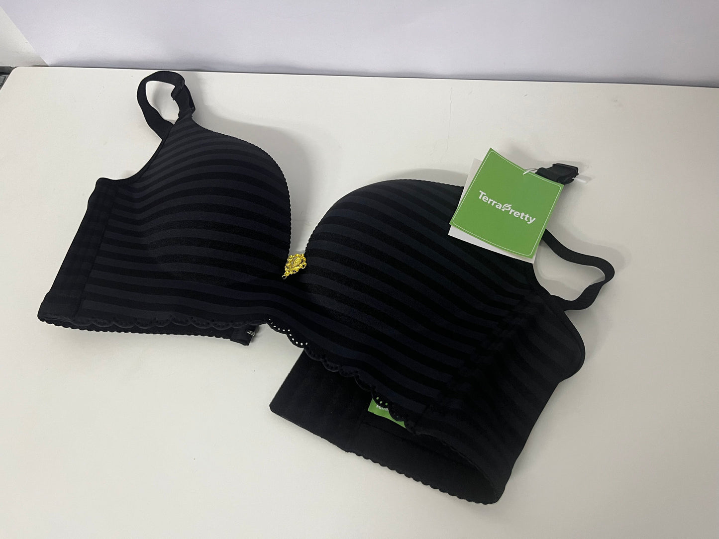 TerraPretty Striped Padded Bra Comfortable & Skin-Friendly Shaping & Slimming Invisible Support for Daily Styling