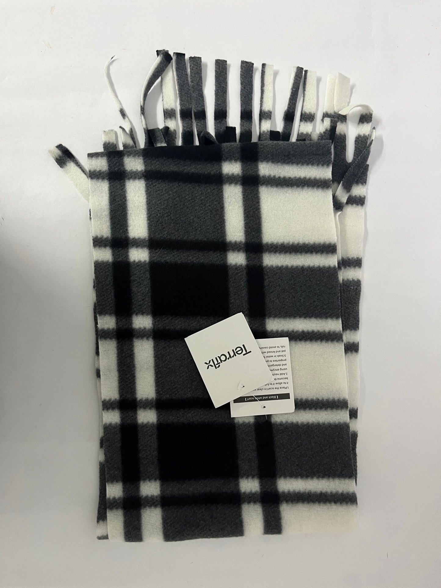 Terraflx Exquisite Mongolia Wool Scarf - Classic Plaid Design, Opulent Winter Warmth