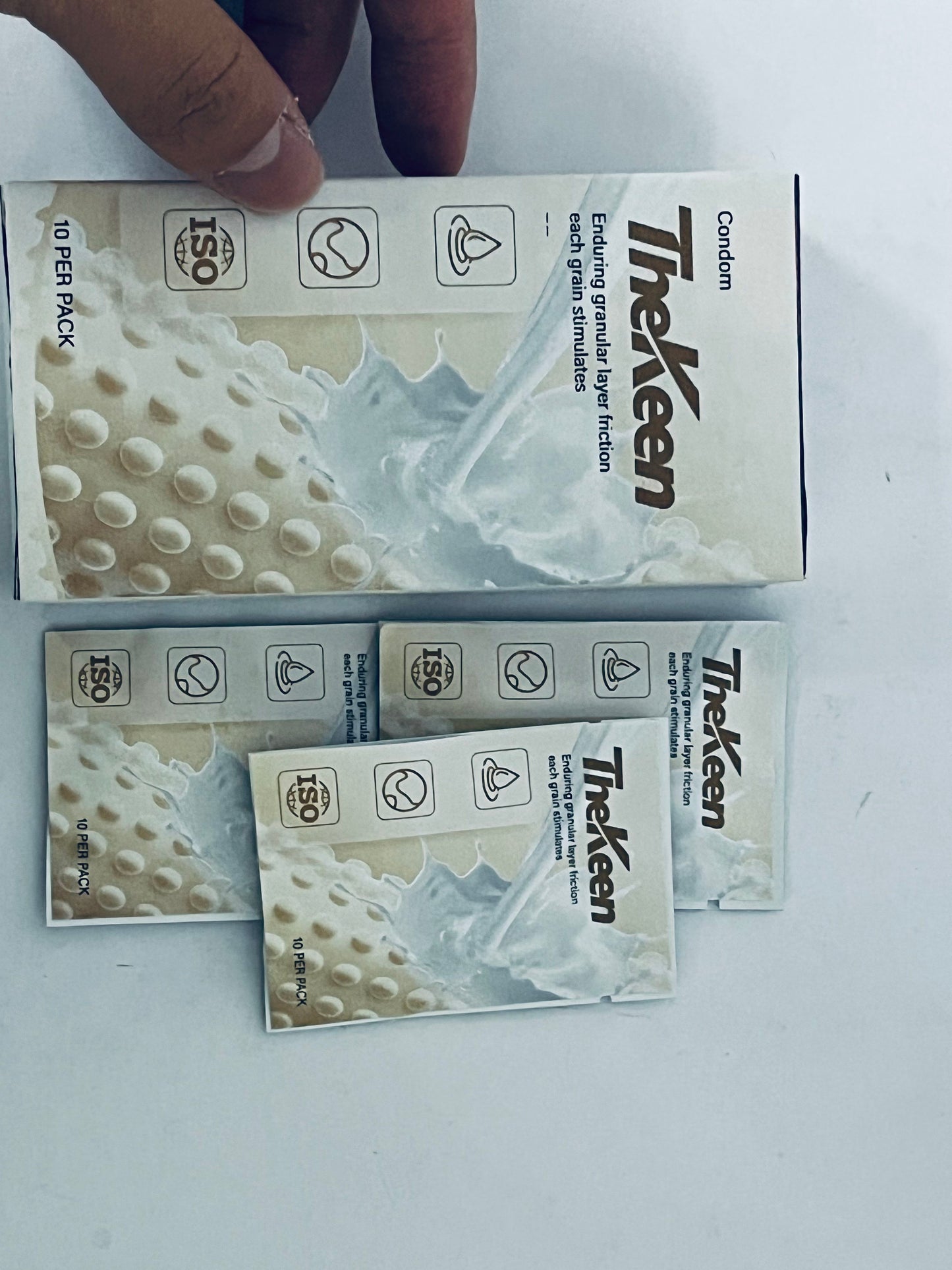 TheKeen Ultra Thin Lubricated Condoms with Reservoir Tip, 10-Pack, Regular Fit Natural Latex Male Condom with Silicone Base,Vegan-Friendly, Discreet Package