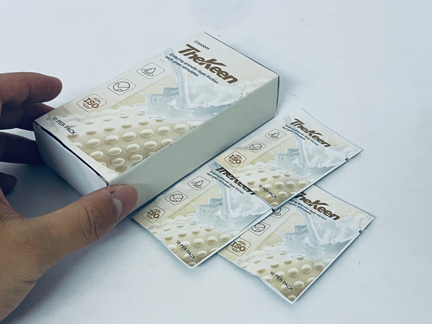 TheKeen Ultra Thin Lubricated Condoms with Reservoir Tip, 10-Pack, Regular Fit Natural Latex Male Condom with Silicone Base,Vegan-Friendly, Discreet Package