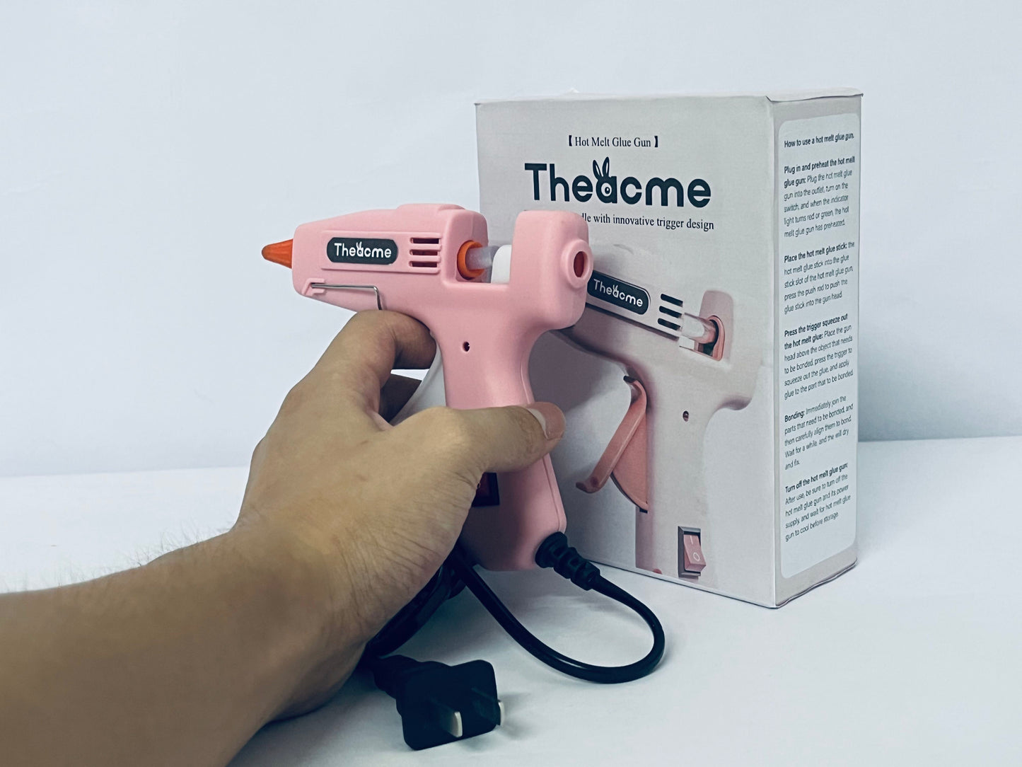 Theacme Mini Hot melt gun Handmade glue gun for household use (pink) Fast Preheating Hot Melt, High Temp for School Crafts DIY Arts and Quick Home Repairs