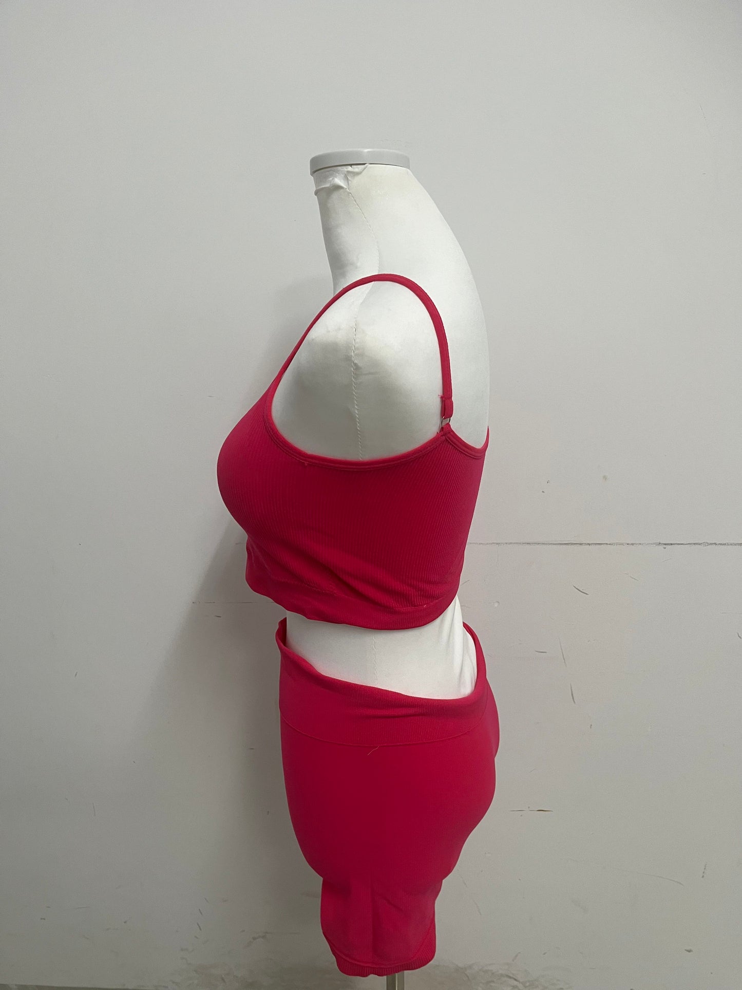 【Thistudio Bright Magenta Ribbed Tracksuits】—— Stylish & Comfortable Two-Piece Leisure Set