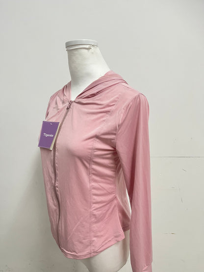 【Tigerelax Pastel Pink Hooded Athletic Shirt】—— Stylish & Flexible Activewear for Daily Movement