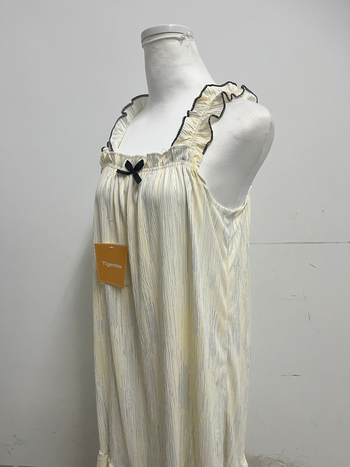 【Tigerelax Ruffled Strap Striped Nightdress】—— Cozy & Elegant Sleepwear for Relaxing Evenings