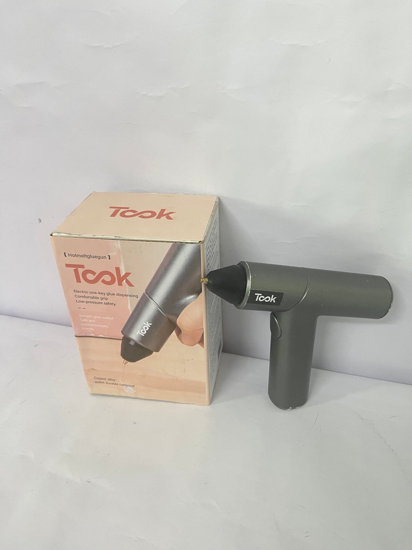 Took Silver black Hot melt glue guns while the balanced design allows the glue gun to stand upright for easy use and storage