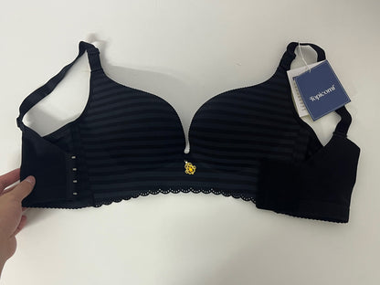 Topicomf Women's Push-Up Bra, Skin-Friendly & Breathable Fabric, Adjustable Multi-Row Buckle, Lace Trim Elegant Shaping Underwear