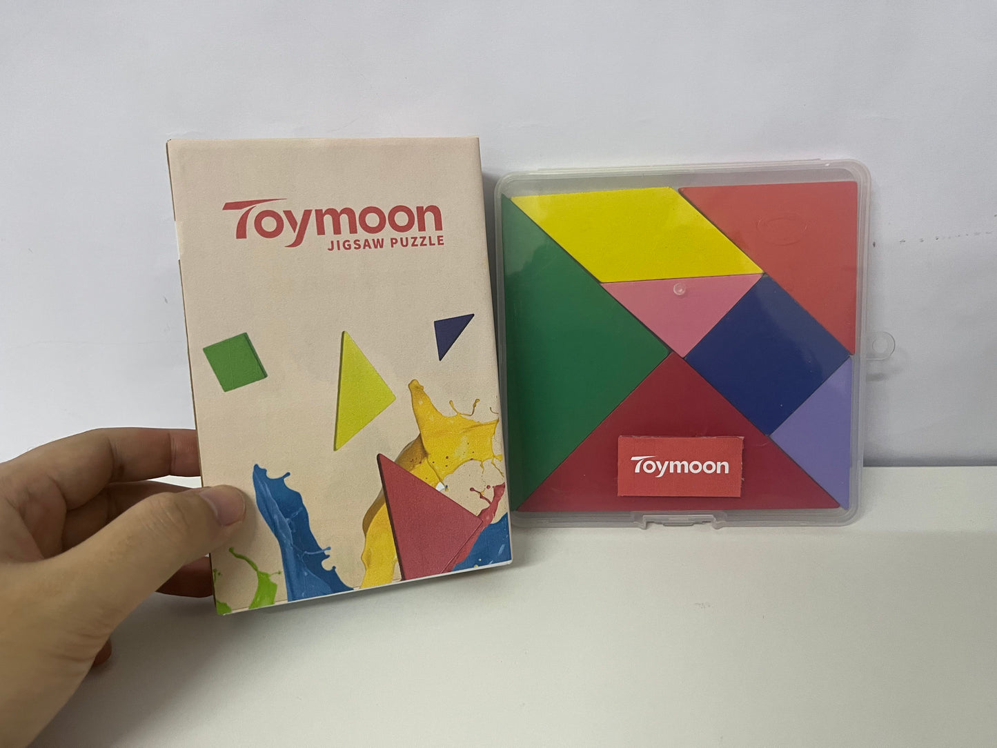Toymoon 7-Piece Multi-Color Tangram Jigsaw Puzzle: Durable Plastic Shape-Matching Educational Toy with Portable Storage Case for Kids & Creative Play