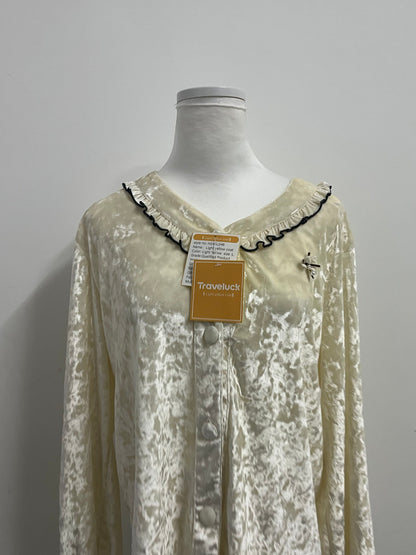 Traveluck Light Yellow Women’s  Sleepwear - Ruffled Collar Long-Sleeve Sleepwear (S/M/L)