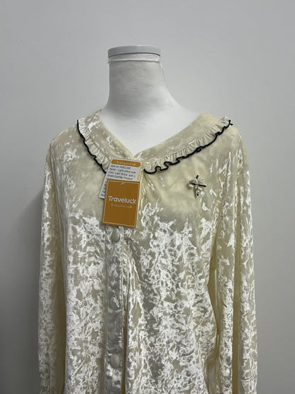 Traveluck Light Yellow Women’s  Sleepwear - Ruffled Collar Long-Sleeve Sleepwear (S/M/L)