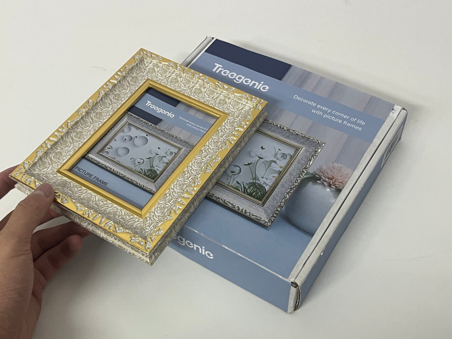 【Treegenie Vintage Embossed Photo Frame】—— Timeless Elegance for Cherished Memories