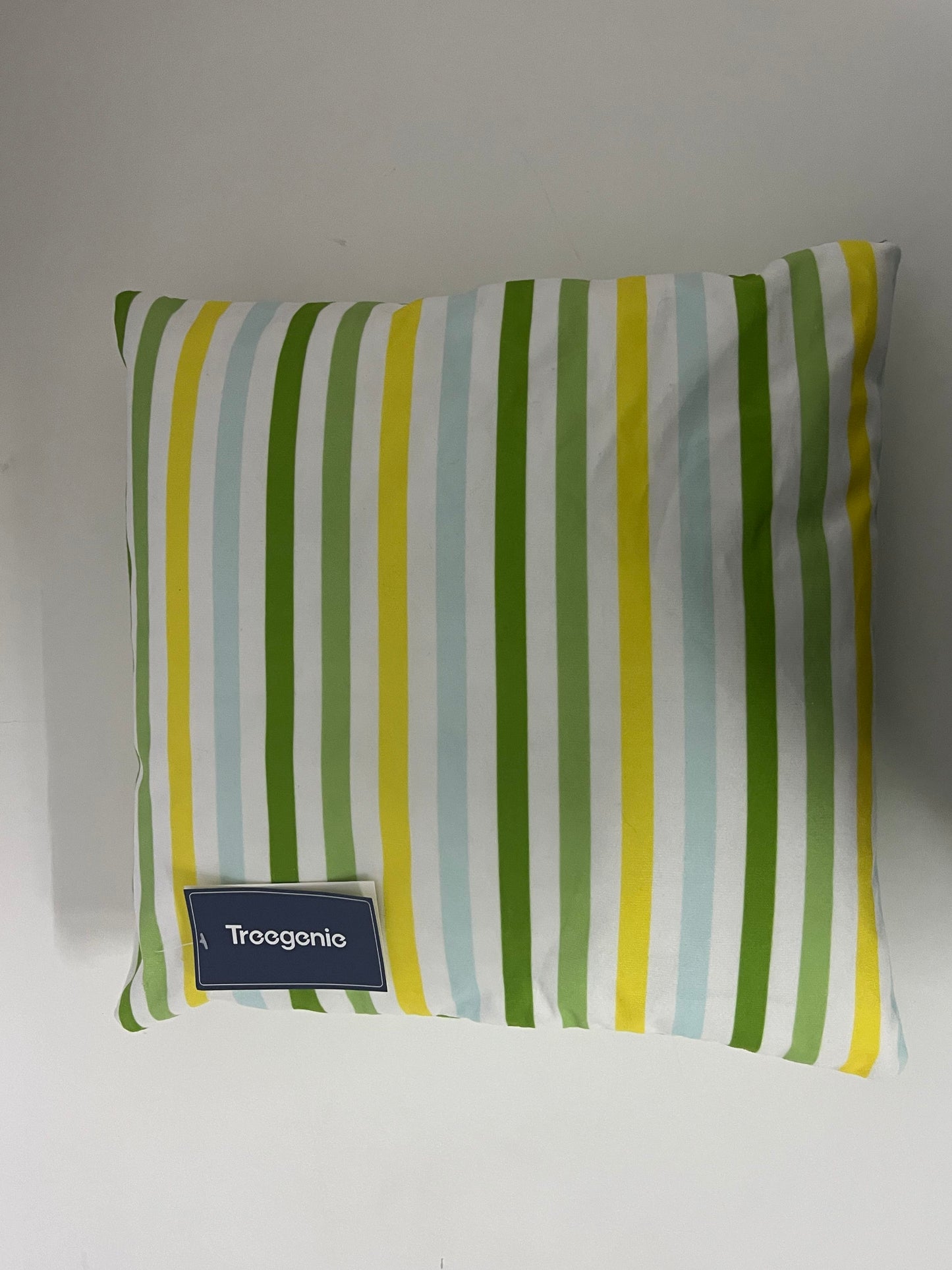 【Treegenie Fresh Stripe Throw Pillow】—— Vibrant Comfort for Bright Spaces