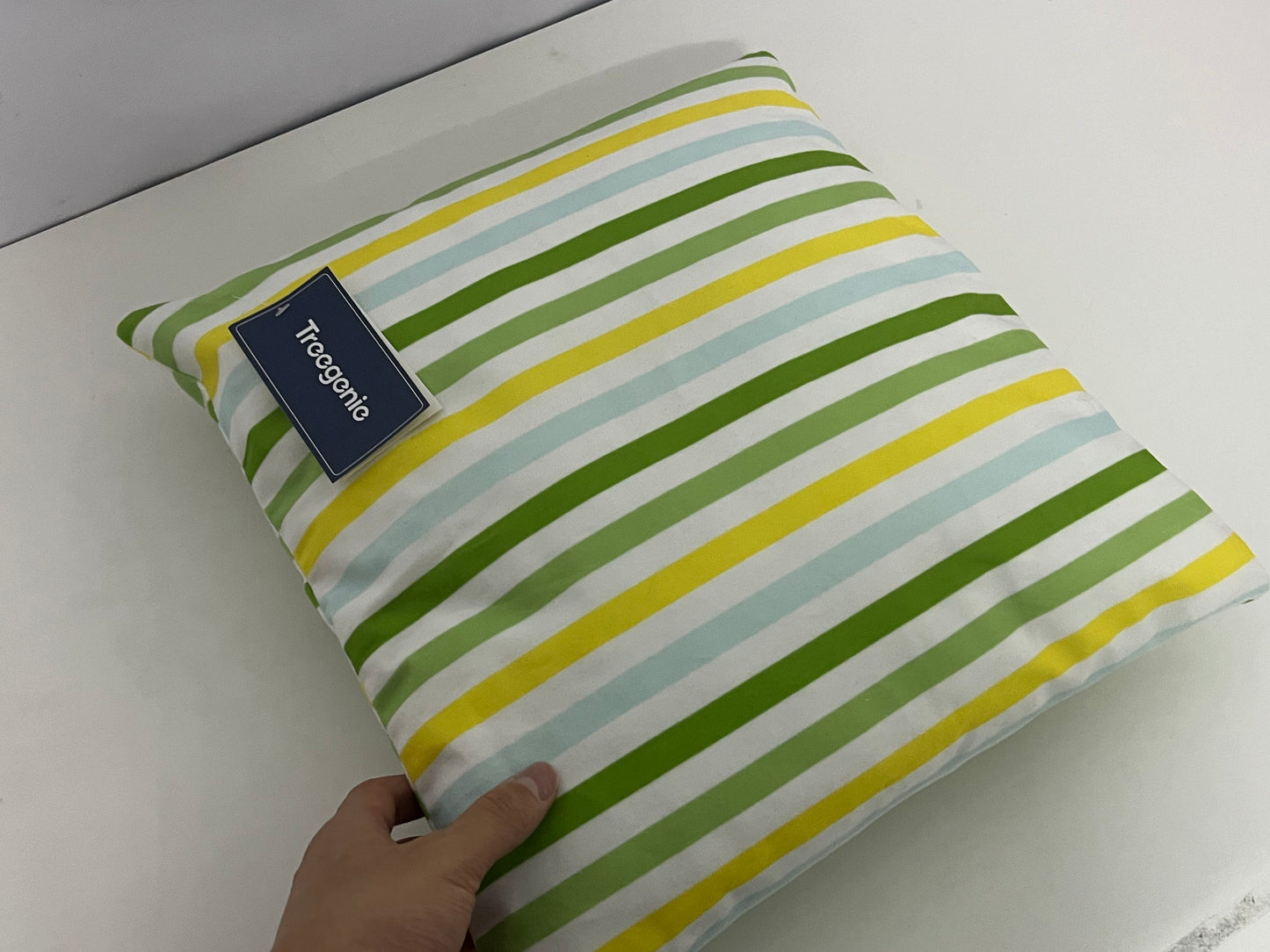 【Treegenie Fresh Stripe Throw Pillow】—— Vibrant Comfort for Bright Spaces