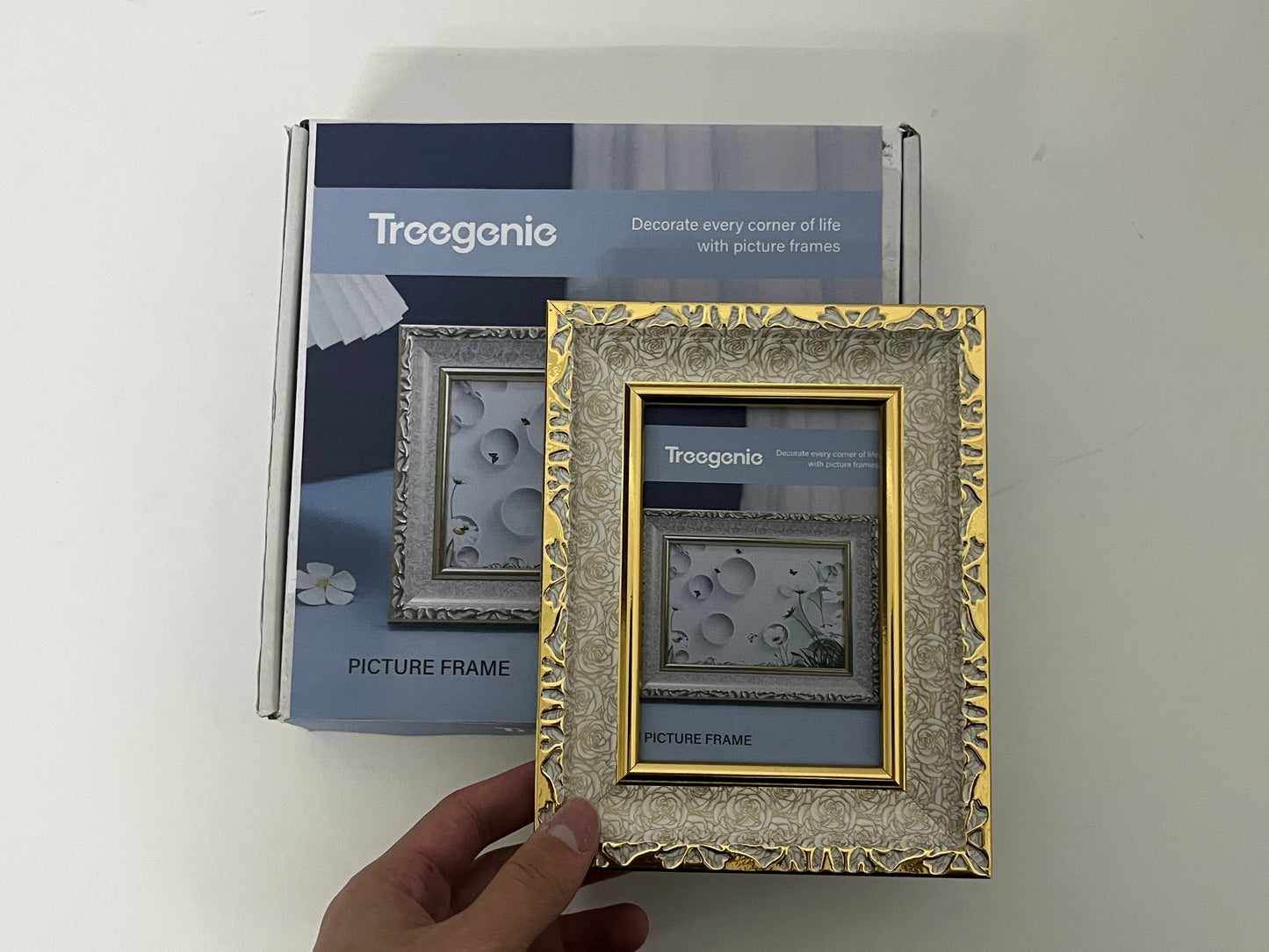 【Treegenie Vintage Embossed Photo Frame】—— Timeless Elegance for Cherished Memories