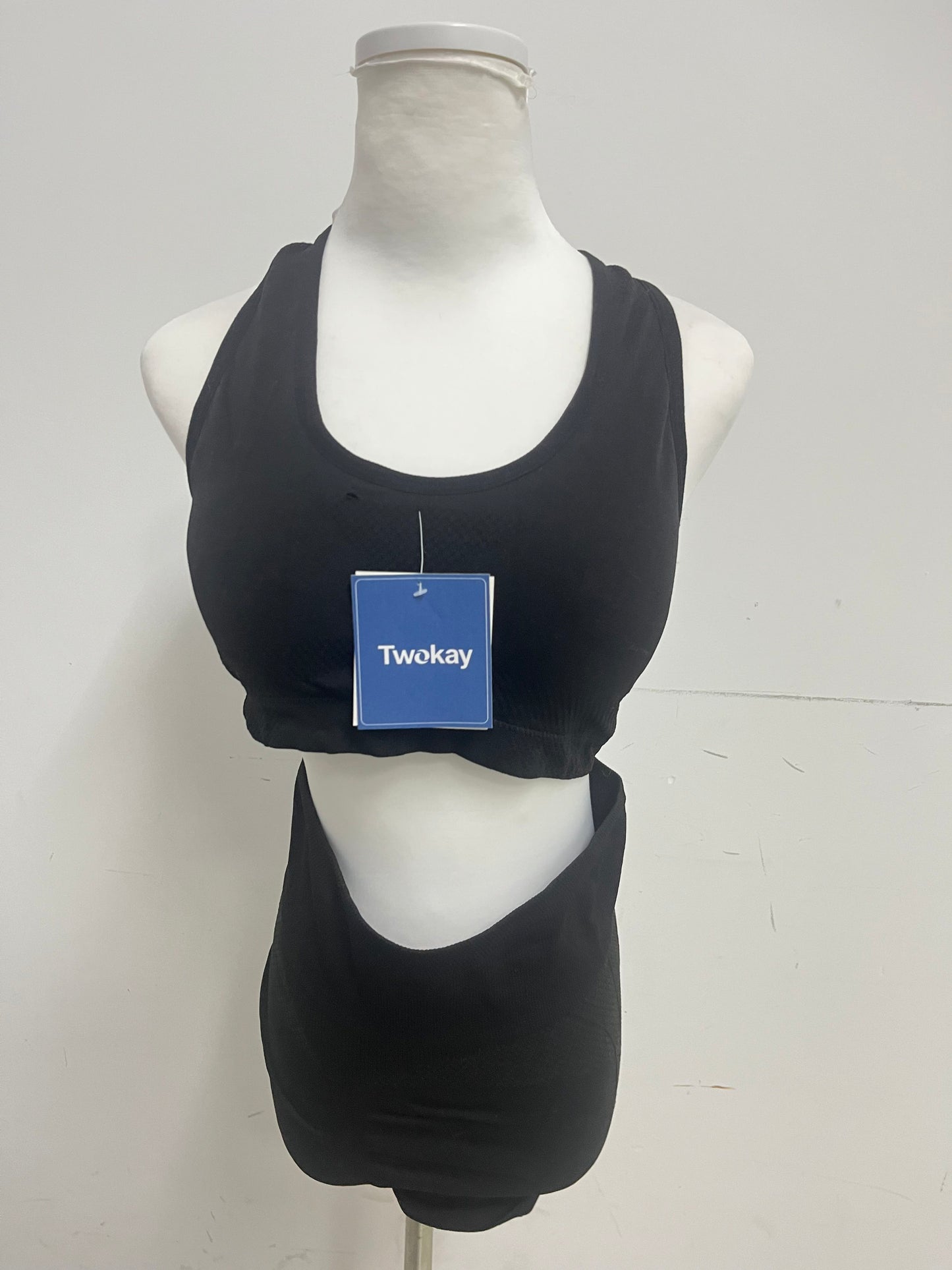 【Twokay Tracksuits】—— Sleek & Comfortable 2-Piece Casual Set