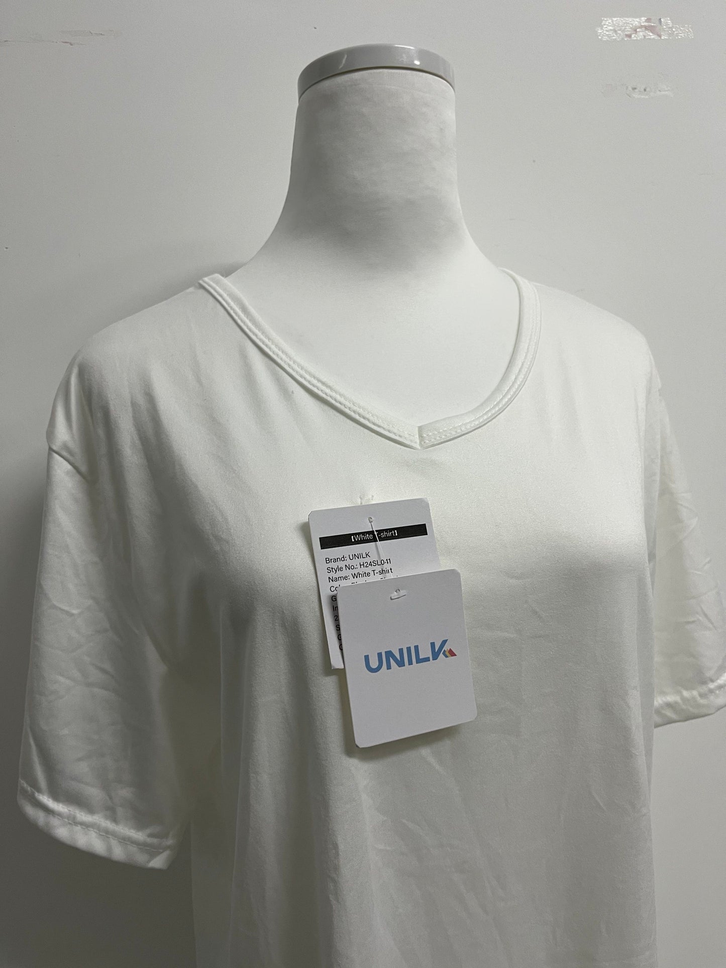 UNILK Women's Regular-Fit Short-Sleeve Crewneck T-Shirt