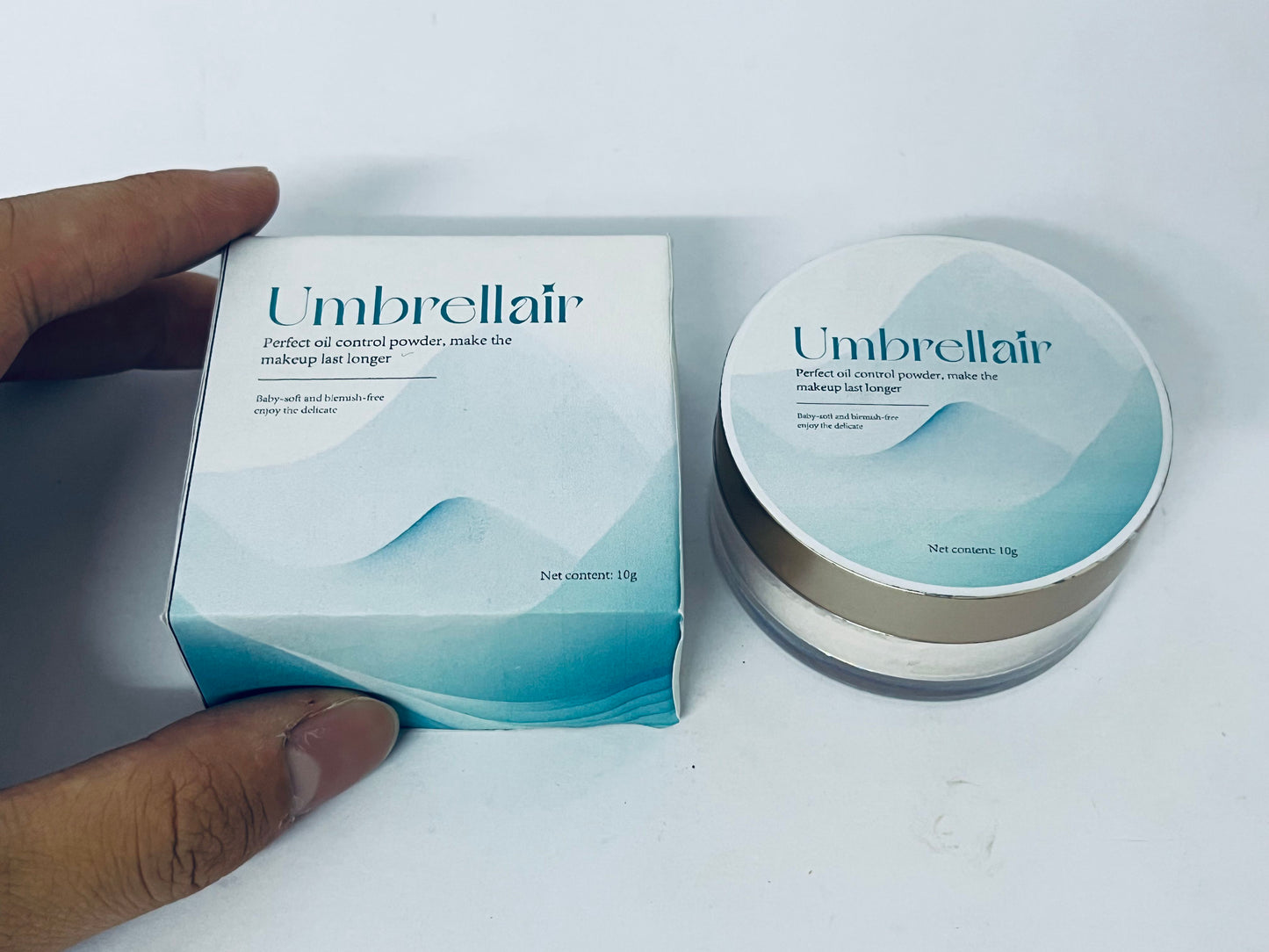 Umbrellair Longwear Loose Setting Powder, Blurring Face Powder With Up to 24HRs of Wear, Translucent Light