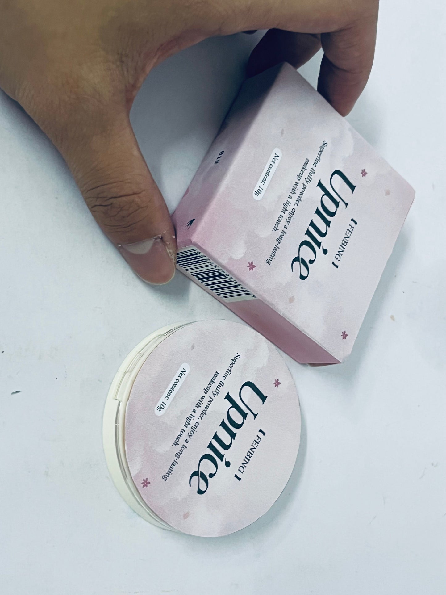 Upnice Oil Control Face Pressed Powder,Matte Smooth Flawless Setting Powder Makeup,Waterproof Long Lasting Finishing Powder,Cruelty Free Lightweight Face Cosmetics