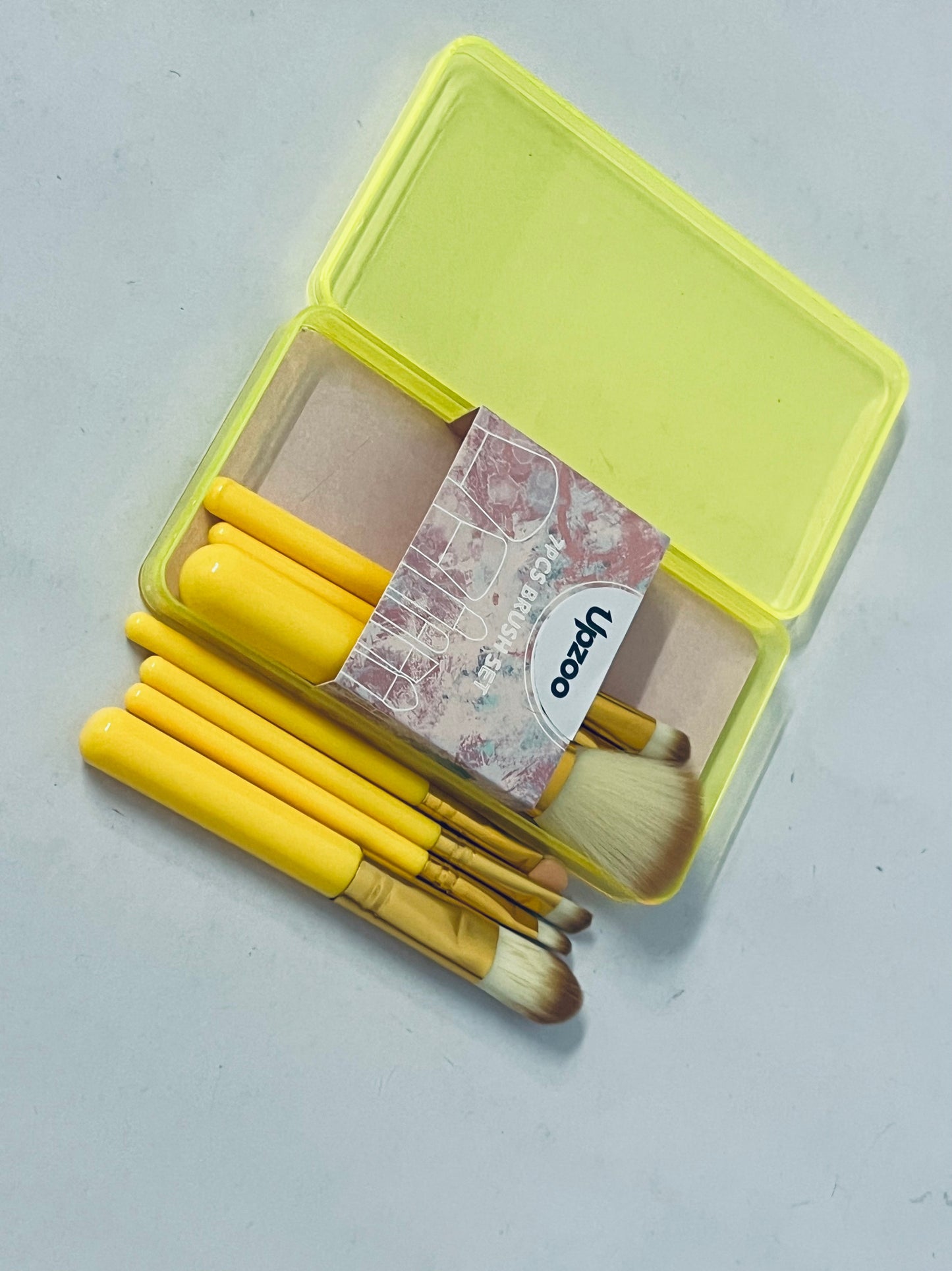 Upzoo Travel Size Makeup Brushes Set, Easy-taken Mini Makeup Brush Set with Case, Small Complete Function Cosmetic Brushes Kit Perfect for On The Go