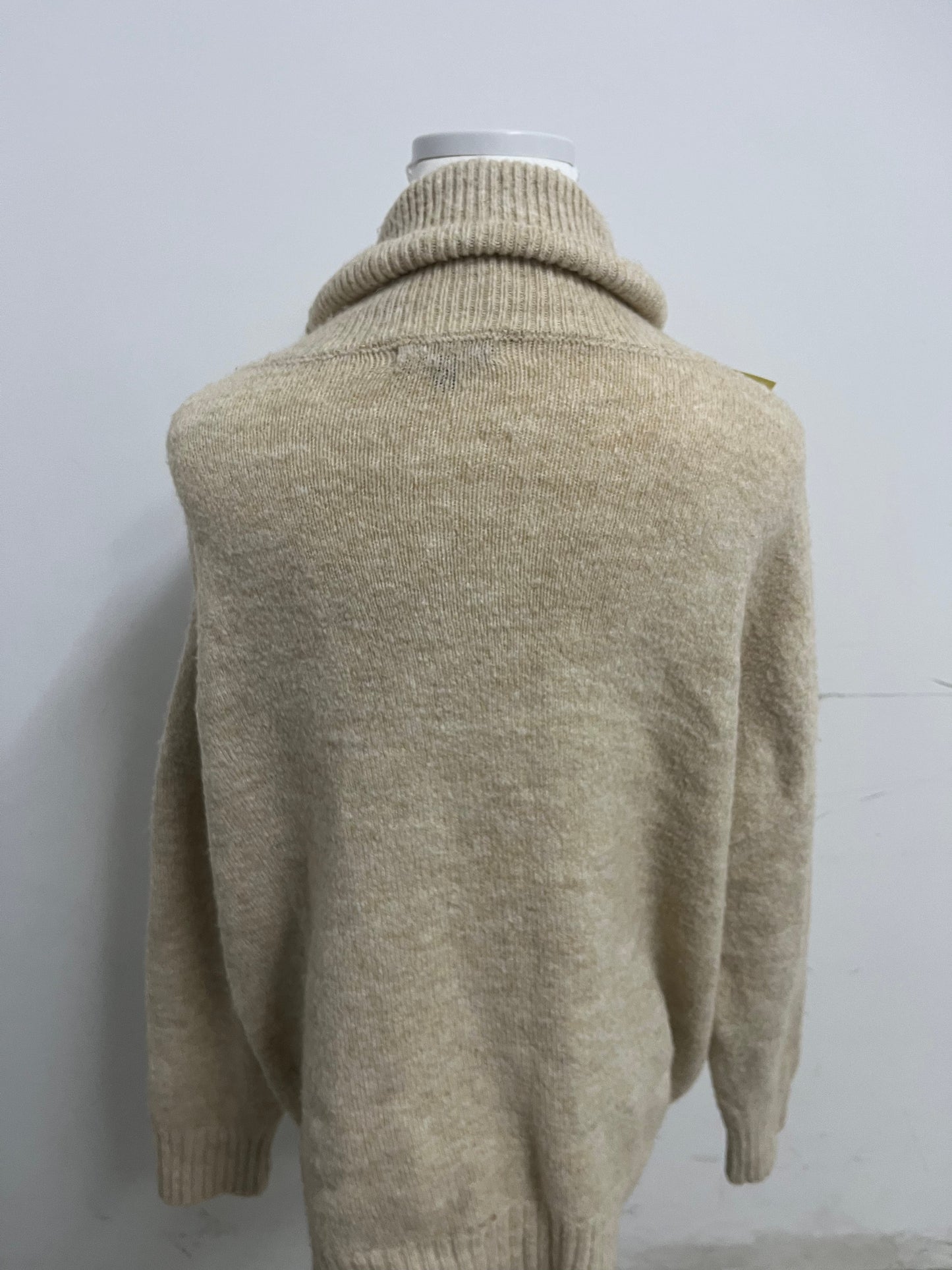【Utitle Beige Oversized Turtleneck Sweater】—— Cozy & Stylish Winter Essential