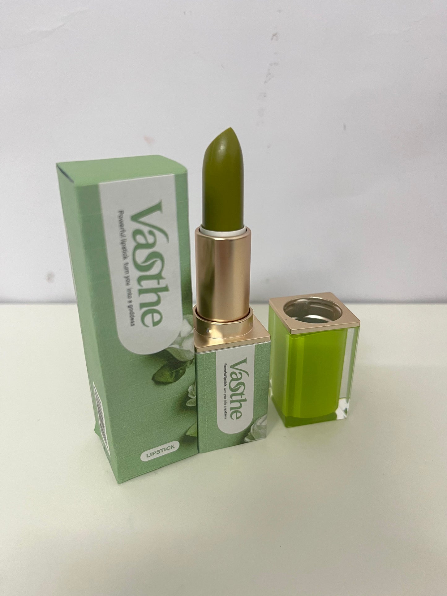 [Vasthe Lipstick]——Vasthe Color-Changing Magic Green Lipstick - Hydrating pH-Reactive Lip Balm