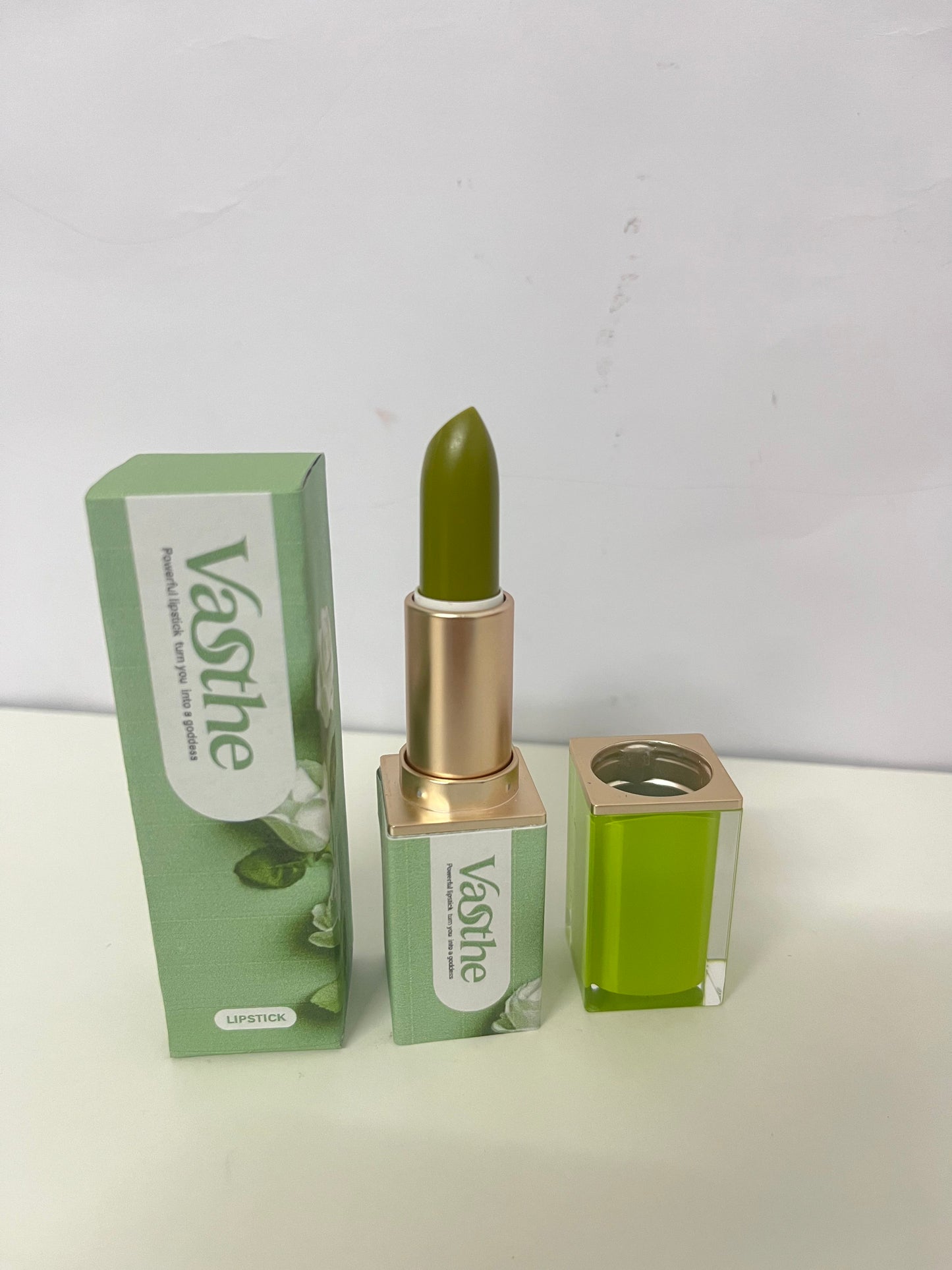 [Vasthe Lipstick]——Vasthe Color-Changing Magic Green Lipstick - Hydrating pH-Reactive Lip Balm