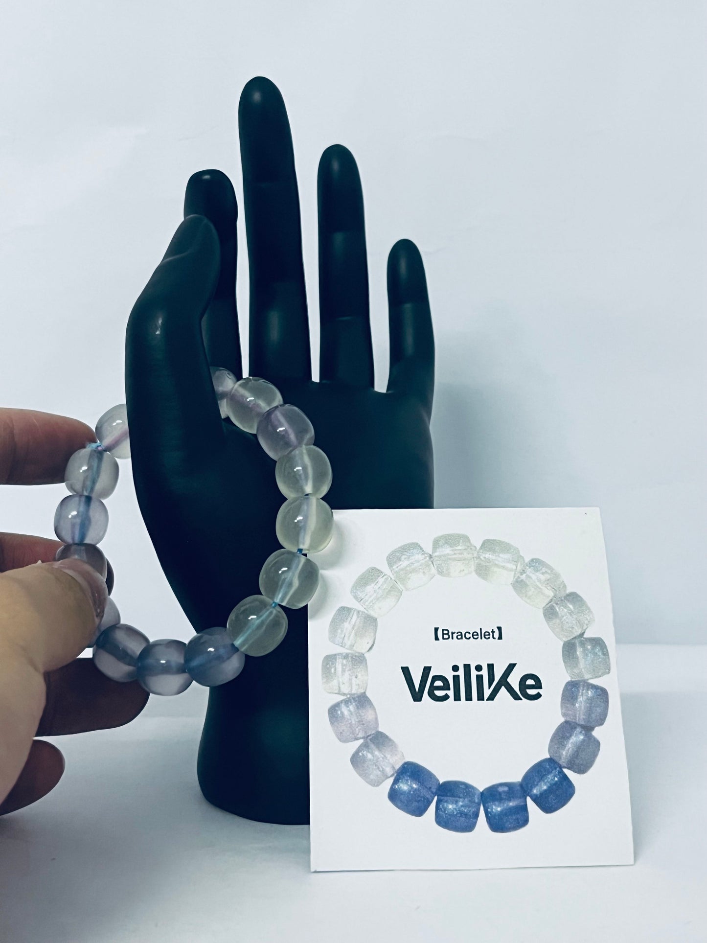 VeiliKe Gradient Glass Bead Bracelet - Iridescent Stretch Bangle for Minimalist Elegance