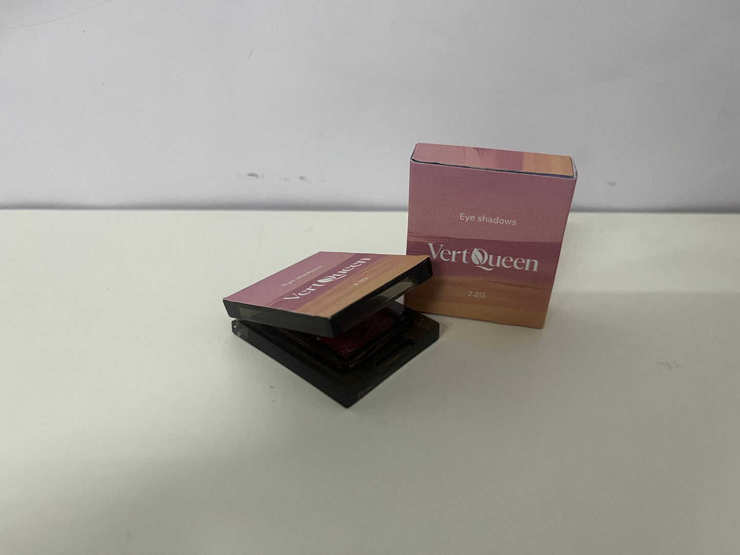 [VertQueen Eye shadow]——VertQueen Single Pan Eyeshadow | Smooth, Pigmented, and Perfect for Everyday Looks