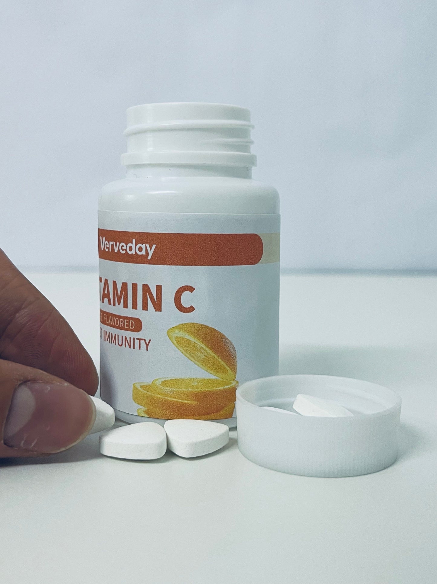 Verveday Orange-Flavored Vitamin C Tablets: Daily Light Nutritional Supply for Immunity Boost