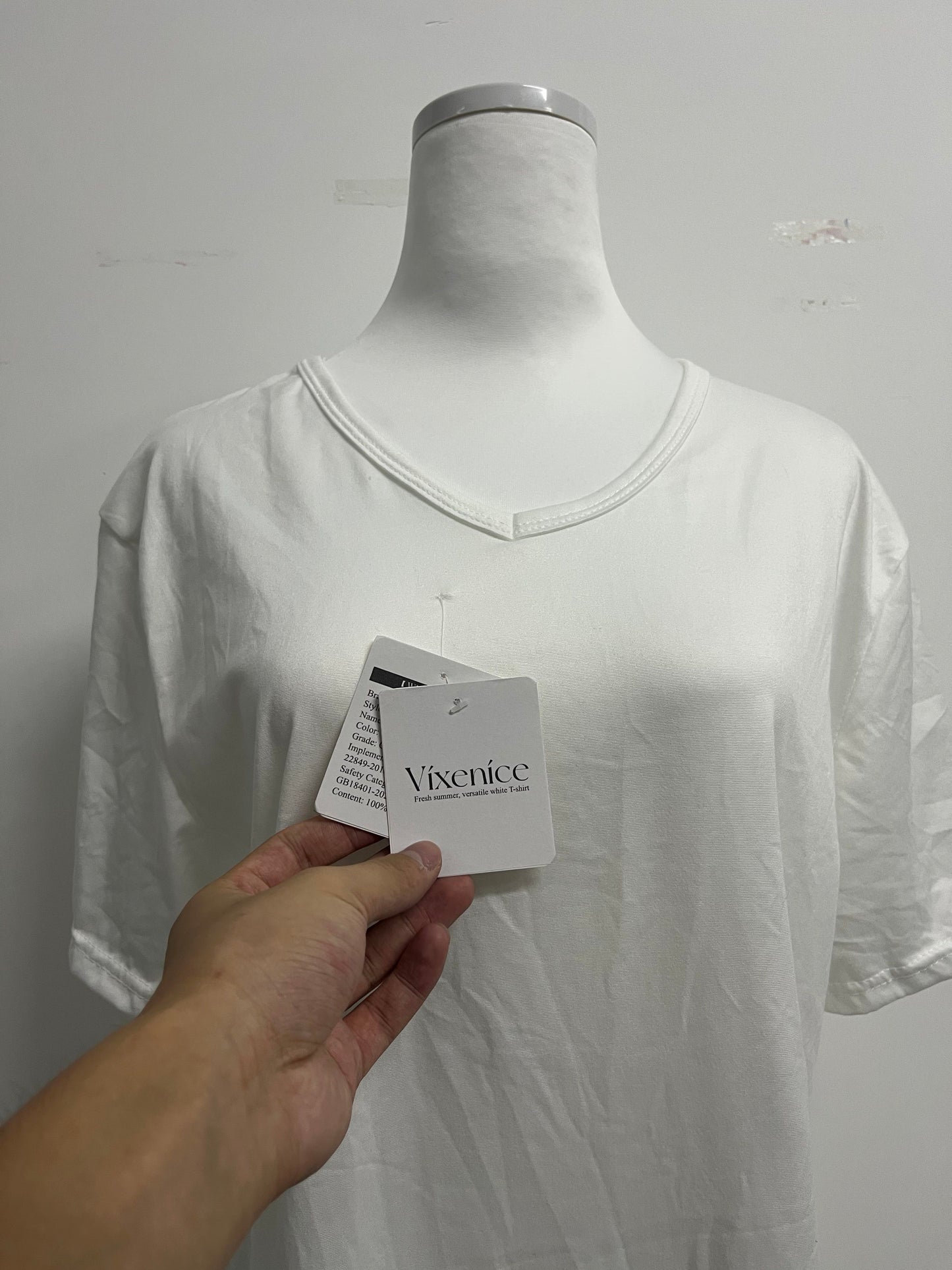 Vixenice Heavyweight Cotton Blank T-Shirt, Short Sleeve Crew Neck Tee for Heat Transfer, Classic Fit Men's T-Shirts