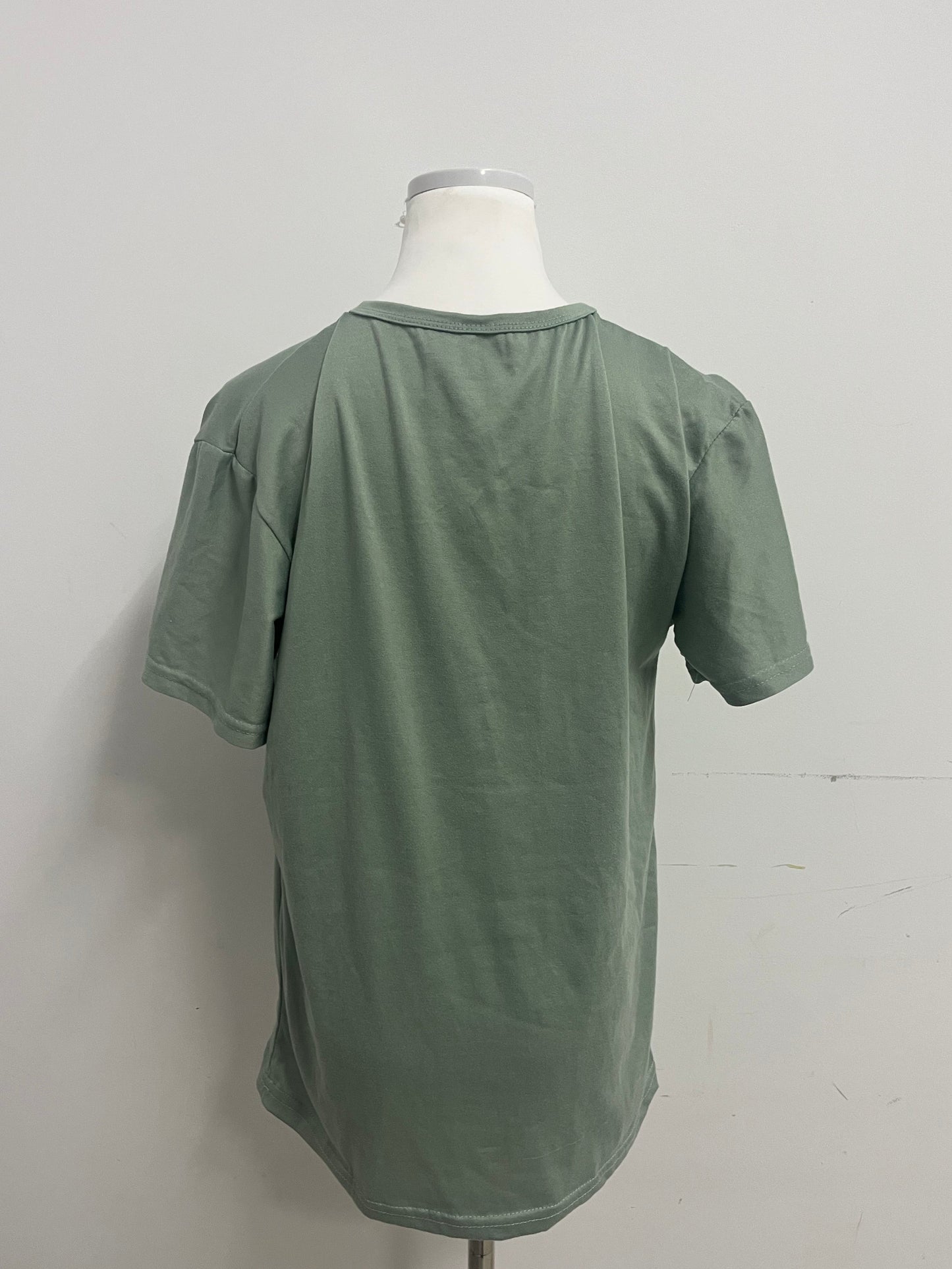 Vogking Sage Green Basic Short Sleeve T-Shirt for Women Men, Loose Fit Crew Neck T-Shirt, Soft Breathable Casual Tee Shirt for Daily Commute Streetwear Loungewear All-Season Outfit