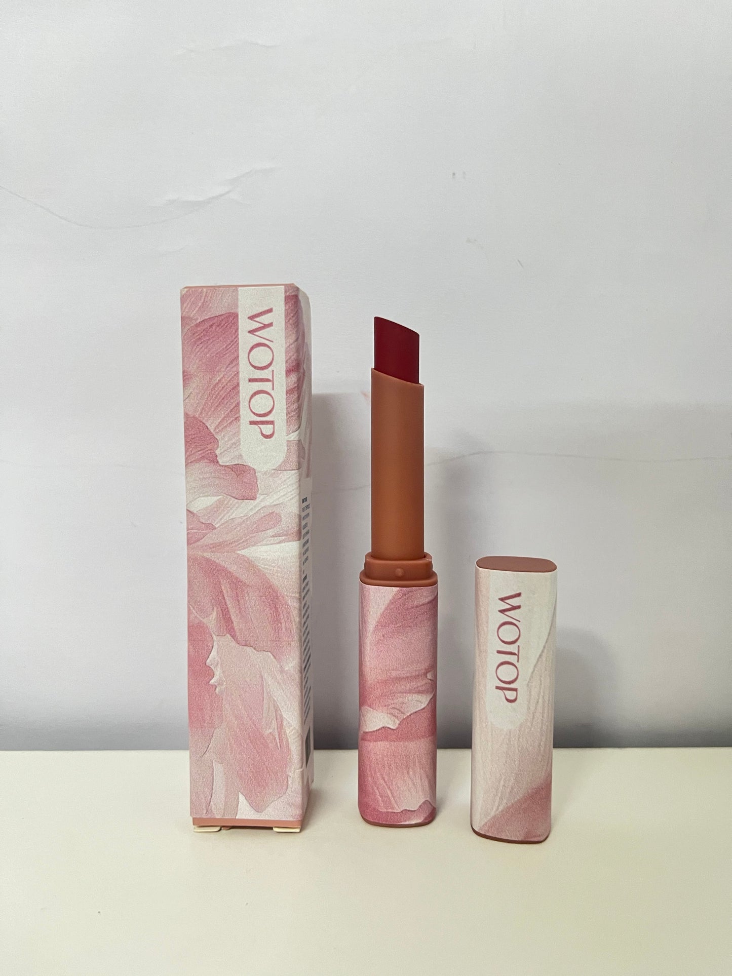 WOTOP Matte Lipstick — Long-Lasting Velvet Lip Color with Jojoba Oil Infusion