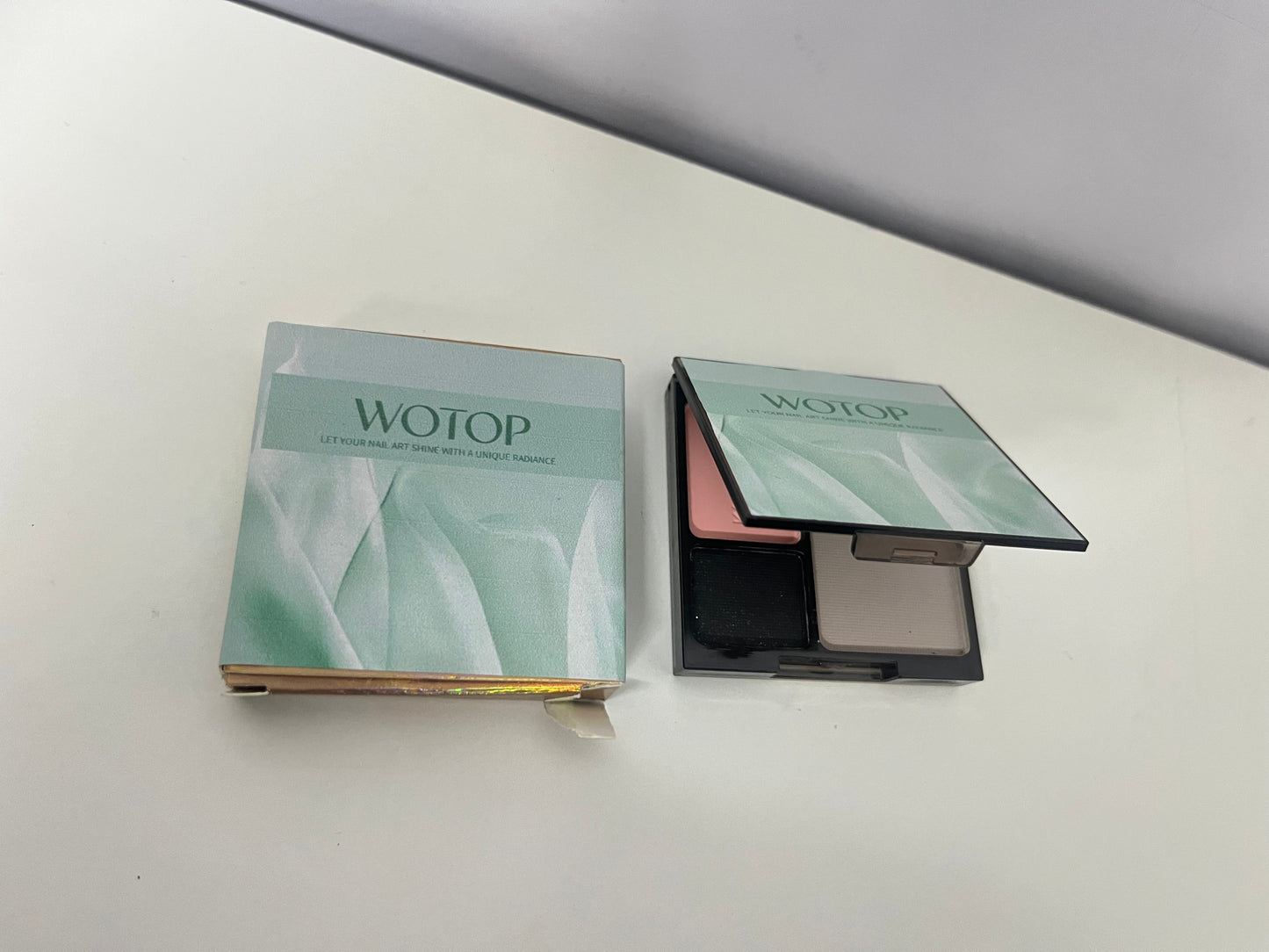 WOTOP 3-Shade Eye Shadow Palette — Matte Black + Pink + Khaki Compact (8+ Hour Wear)
