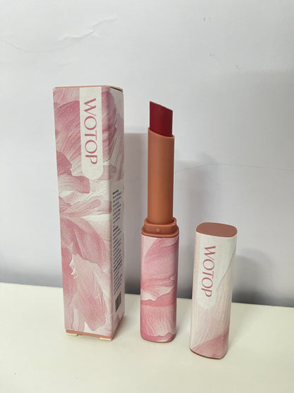 WOTOP Matte Lipstick — Long-Lasting Velvet Lip Color with Jojoba Oil Infusion