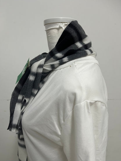Wantree Black & White Scarf - Cloud-Like Softness with Versatile Fringe Detail
