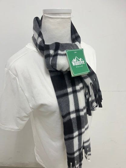 Wantree Black & White Scarf - Cloud-Like Softness with Versatile Fringe Detail