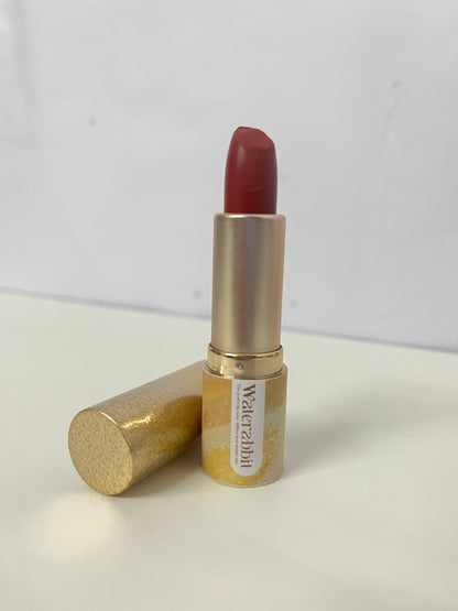 【Waterabbit Sparkling Gold Matte Lipstick】—— Luxe Color That Defines Your Unique Aura