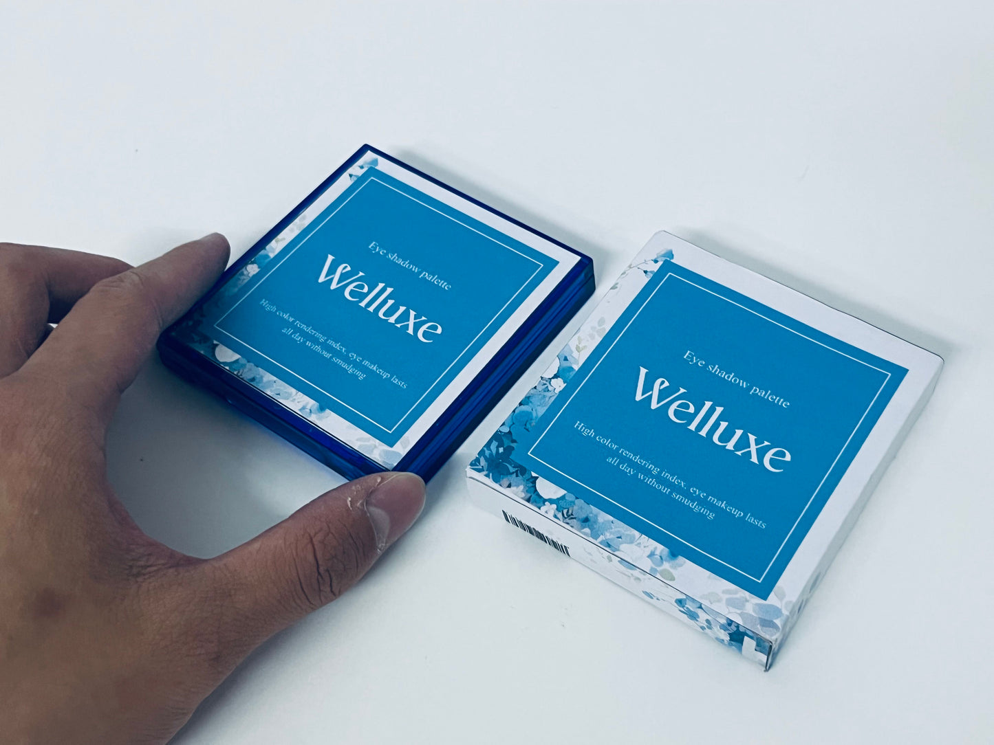 Welluxe 9 Colors Blue Eyeshadow Palette, High Pigmentation Long-Lasting Non-Smudging, Matte Shimmer Glitter Multi-Finish, Ideal for Cool & Chic Eye Looks