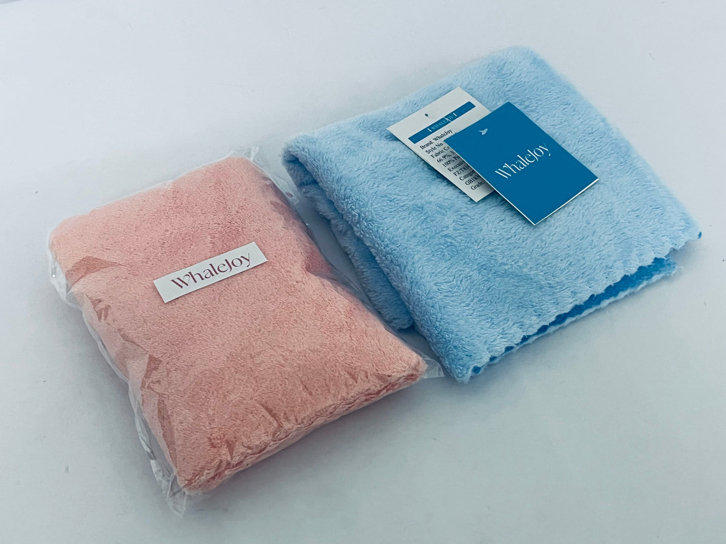 WhaleJoy Bath Towels Set 27 x 54 Inches, 100% Cotton, Larger & Lighter Weight, Quicker to Dry, Super Soft and Absorbent, Perfect for Bathroom