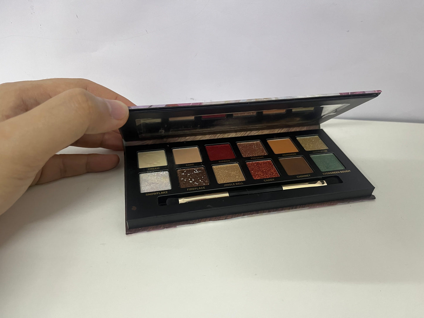 [Whitearl Eye shadows]-Cat & Rose Eyeshadow Palette - Matte & Shimmer Multi-Use Makeup Palette