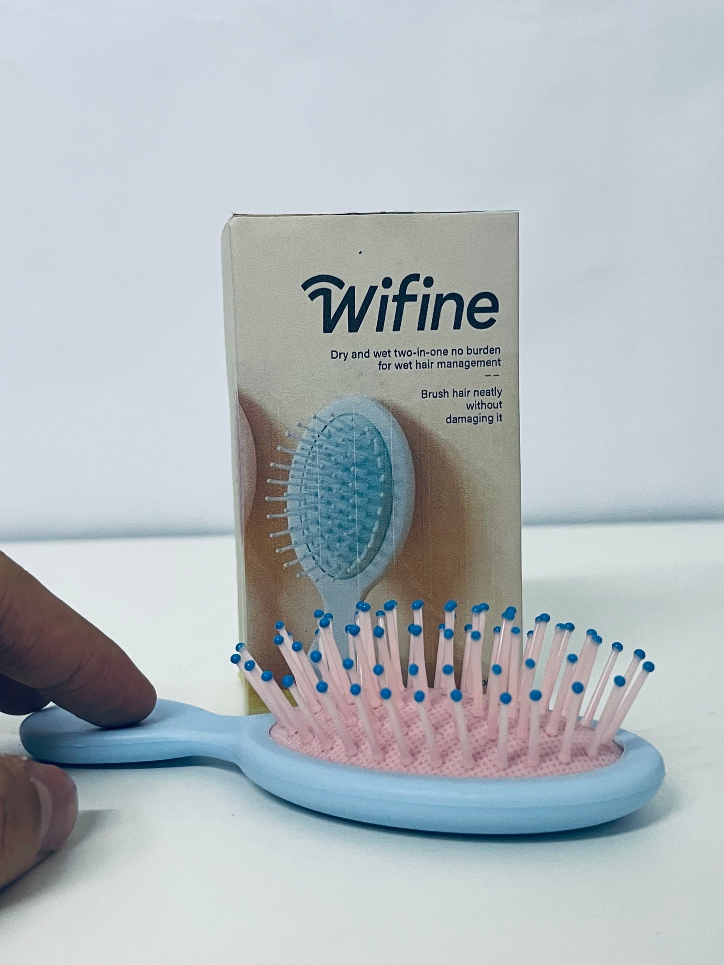 Wifine Dry & Wet 2-in-1 Hair Brush, Tangle-Free Brushing Without Hair Damage, Ideal for All Hair Types