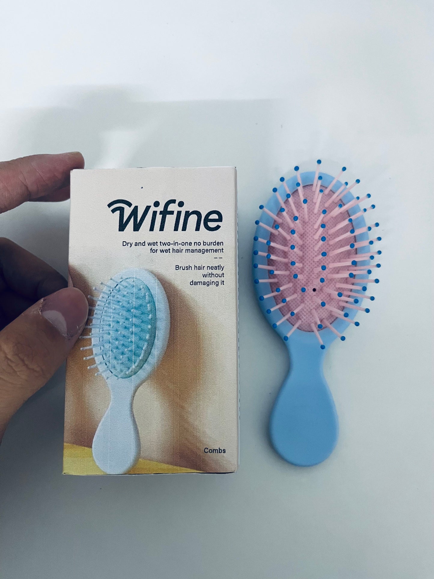Wifine Dry & Wet 2-in-1 Hair Brush, Tangle-Free Brushing Without Hair Damage, Ideal for All Hair Types