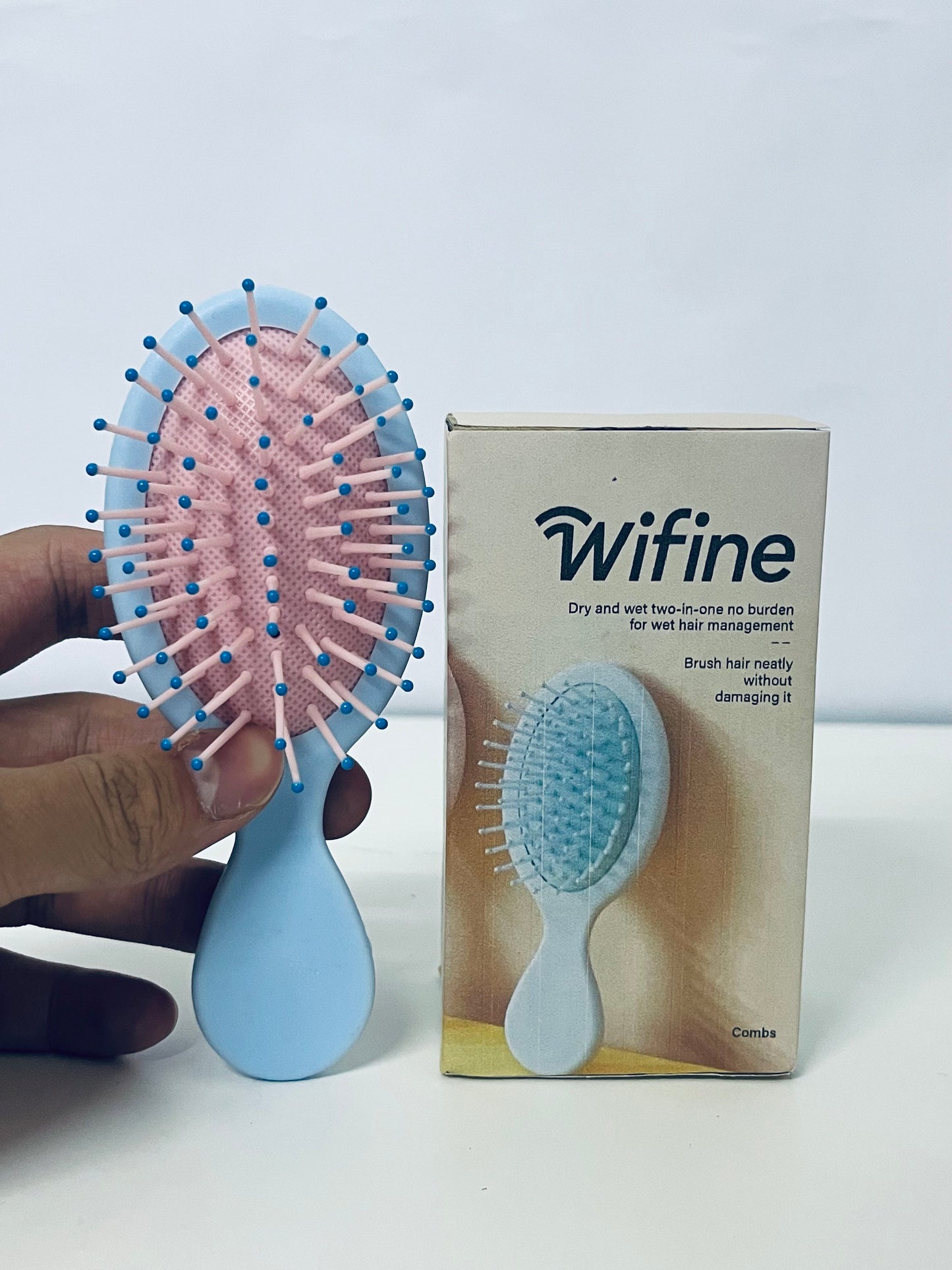 Wifine Dry & Wet 2-in-1 Hair Brush, Tangle-Free Brushing Without Hair Damage, Ideal for All Hair Types