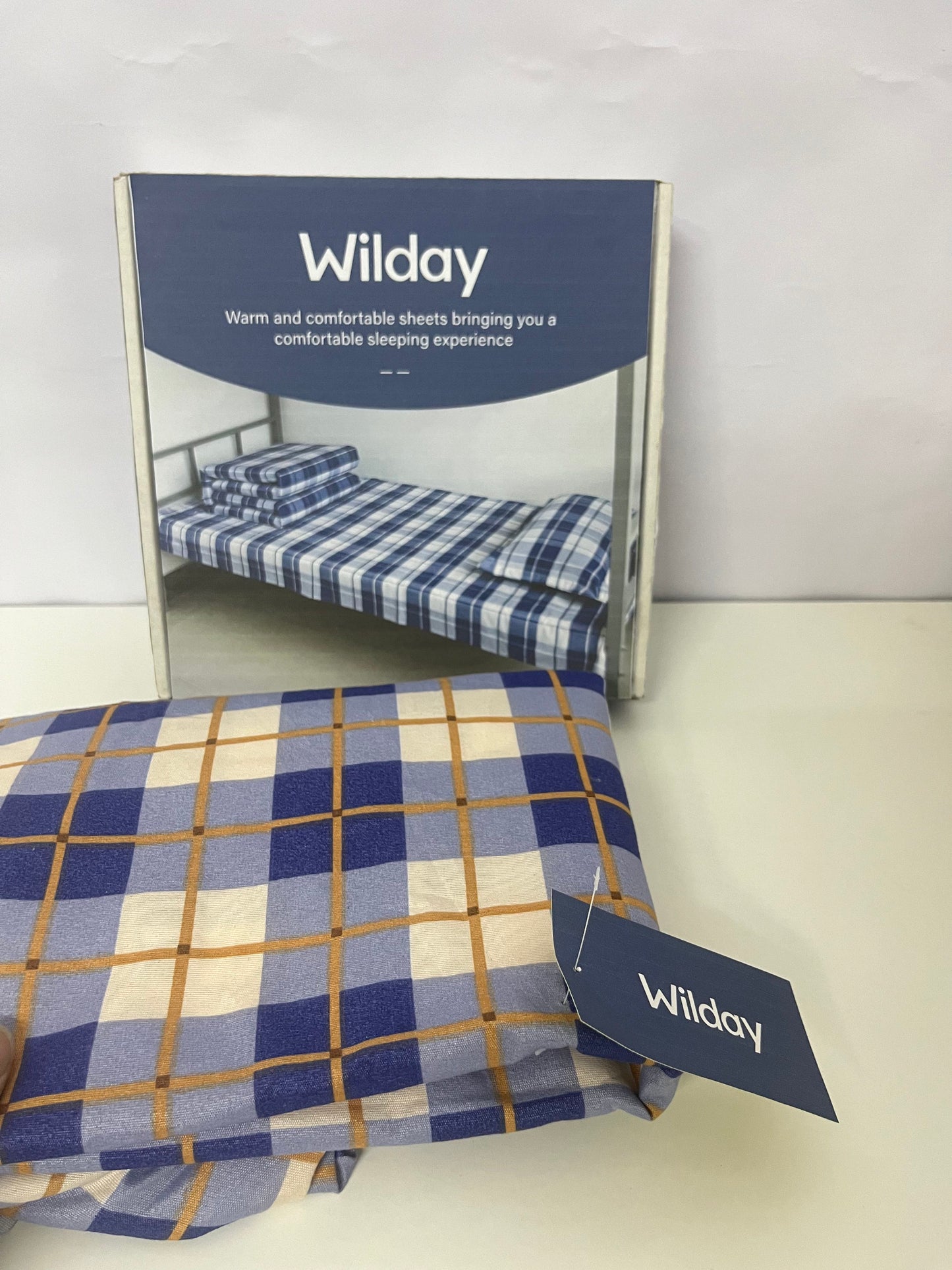 Wilday Checkered Bedsheet Set - Soft Warm Fabric Bedding for Dorm & Home, Blue Beige Plaid Sheets & Pillowcases for Comfortable Sleep