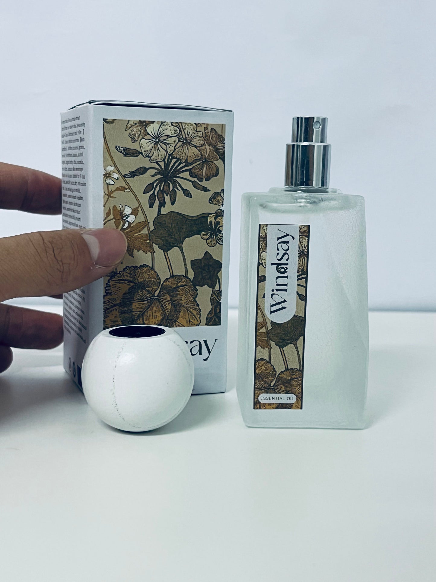Windsay Essential Oil Fragrance Spray: Natural Healing, Sensory Luxury